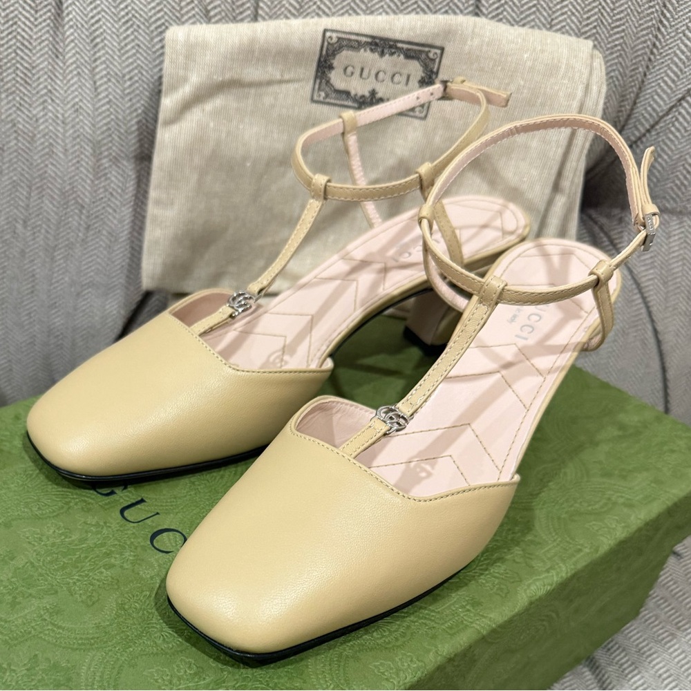Gucci Charlotte Sling Back pump Beige T-Strap Heels 36